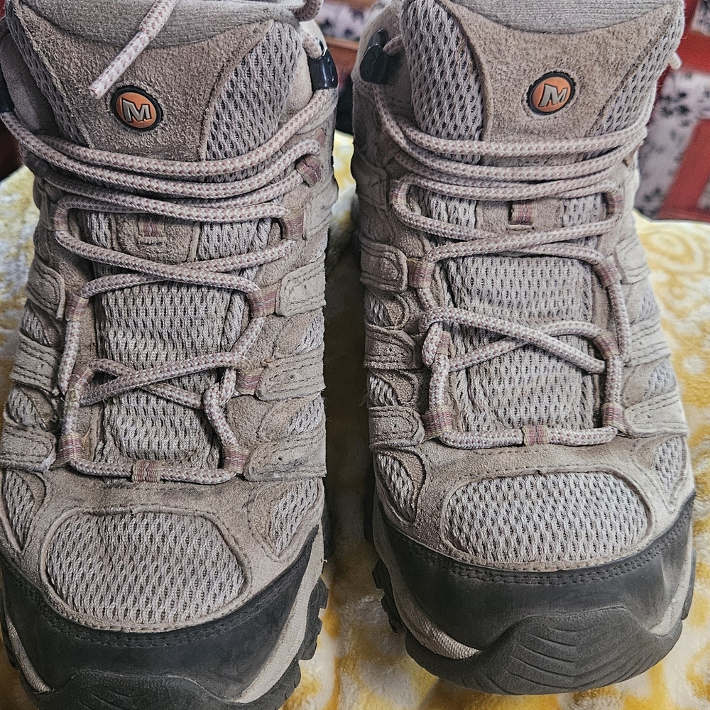 Merrell Beige Hiking Boots